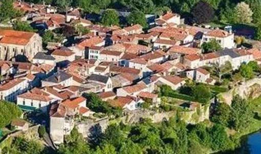 河源回乡建别墅为什么一定要选专业乡墅公司